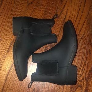 Jeffrey Campbell stormy rain boots